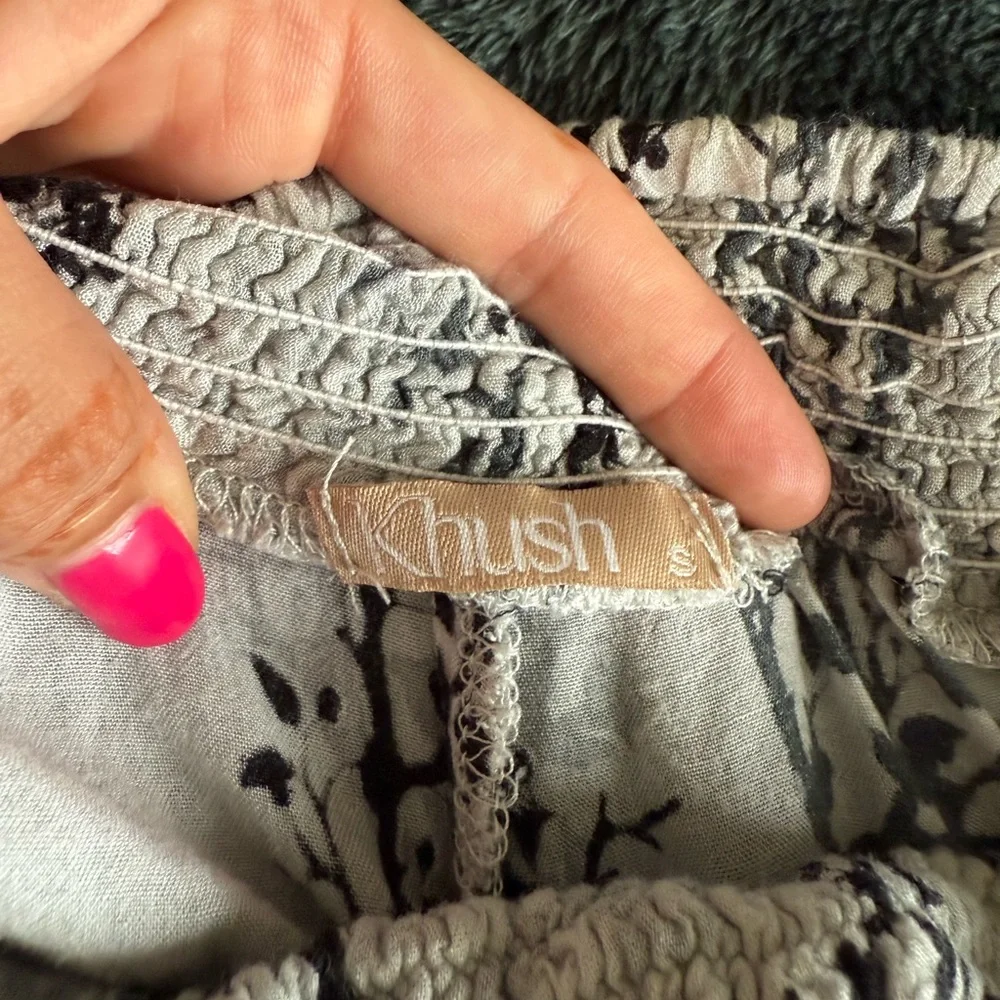 Khush Slit Leg Pants - Picture 2 of 3